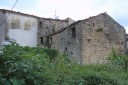 Scorcio del rustico con il terreno
